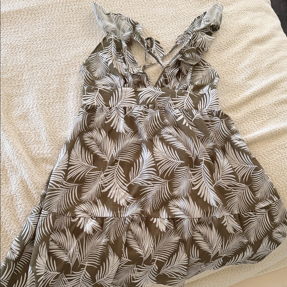 Cupshe Olive Green and White Palm-Print Sundress